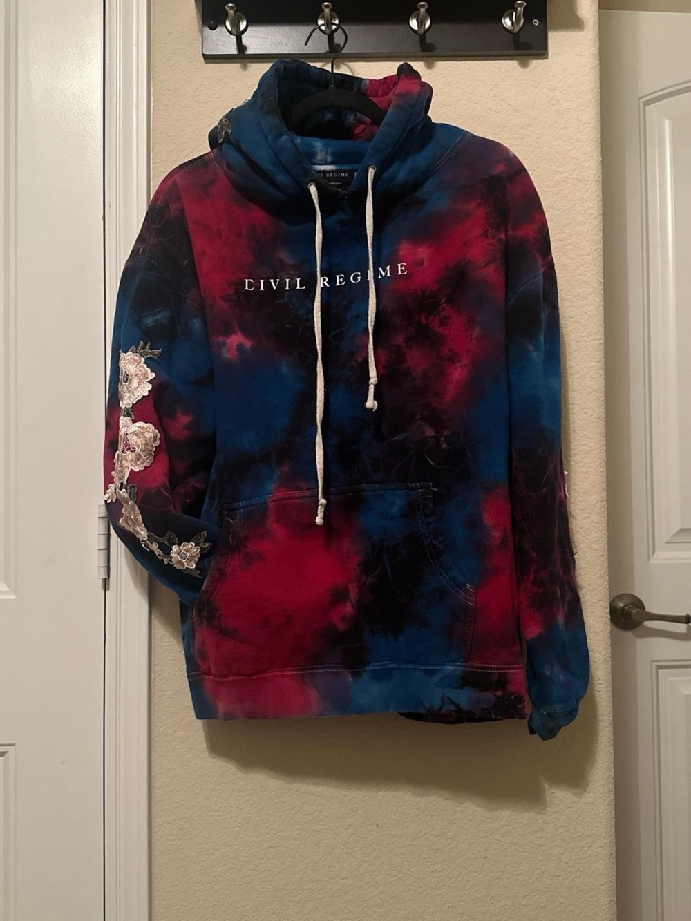 Civil Regime Women's Tie-Dye Crewneck Sweatshirt - Blue & Magenta